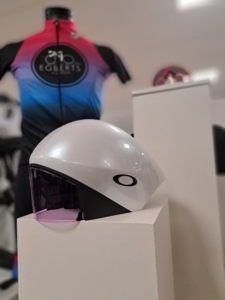 Oakley Velo TT