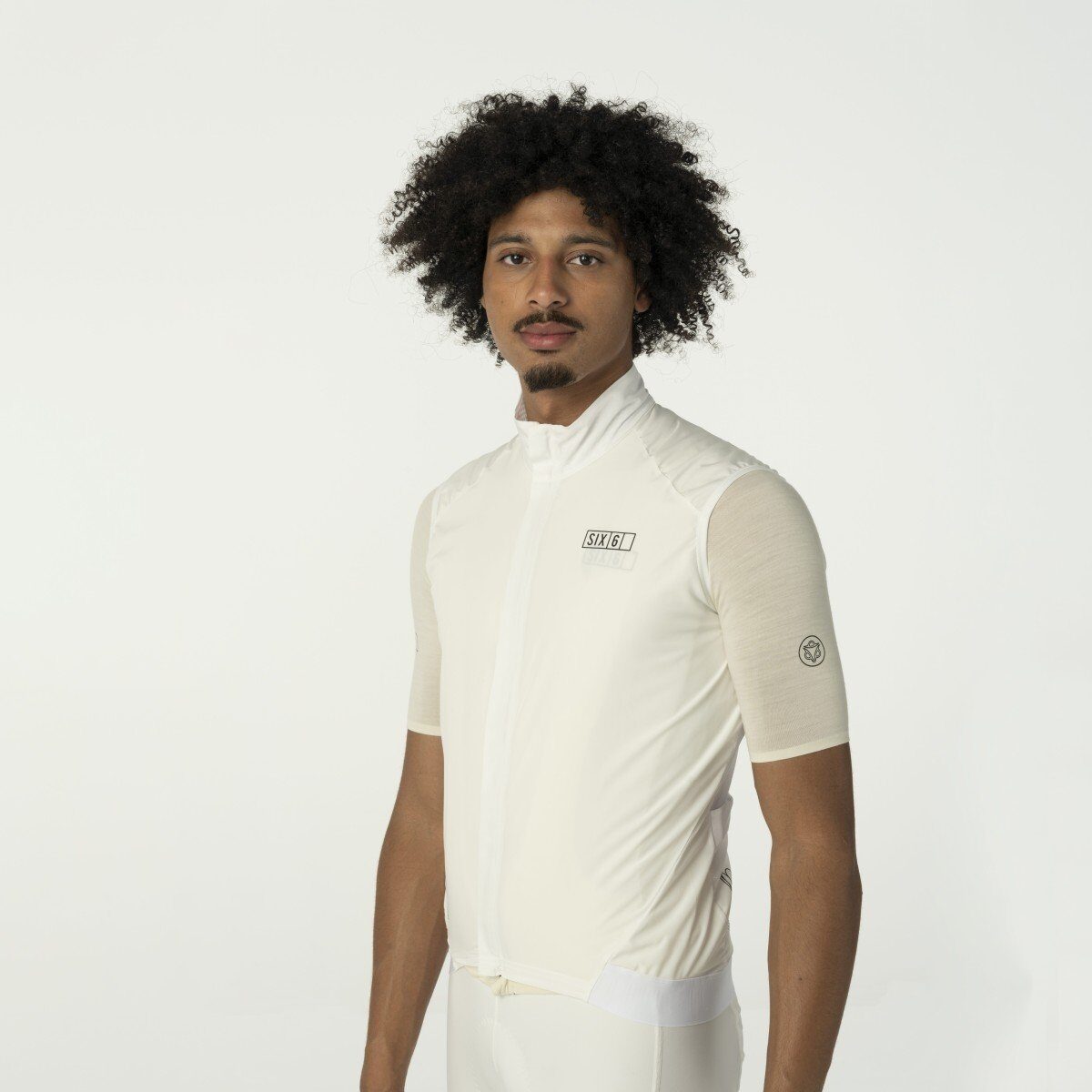 Agu wind body six6 men undyed Wit