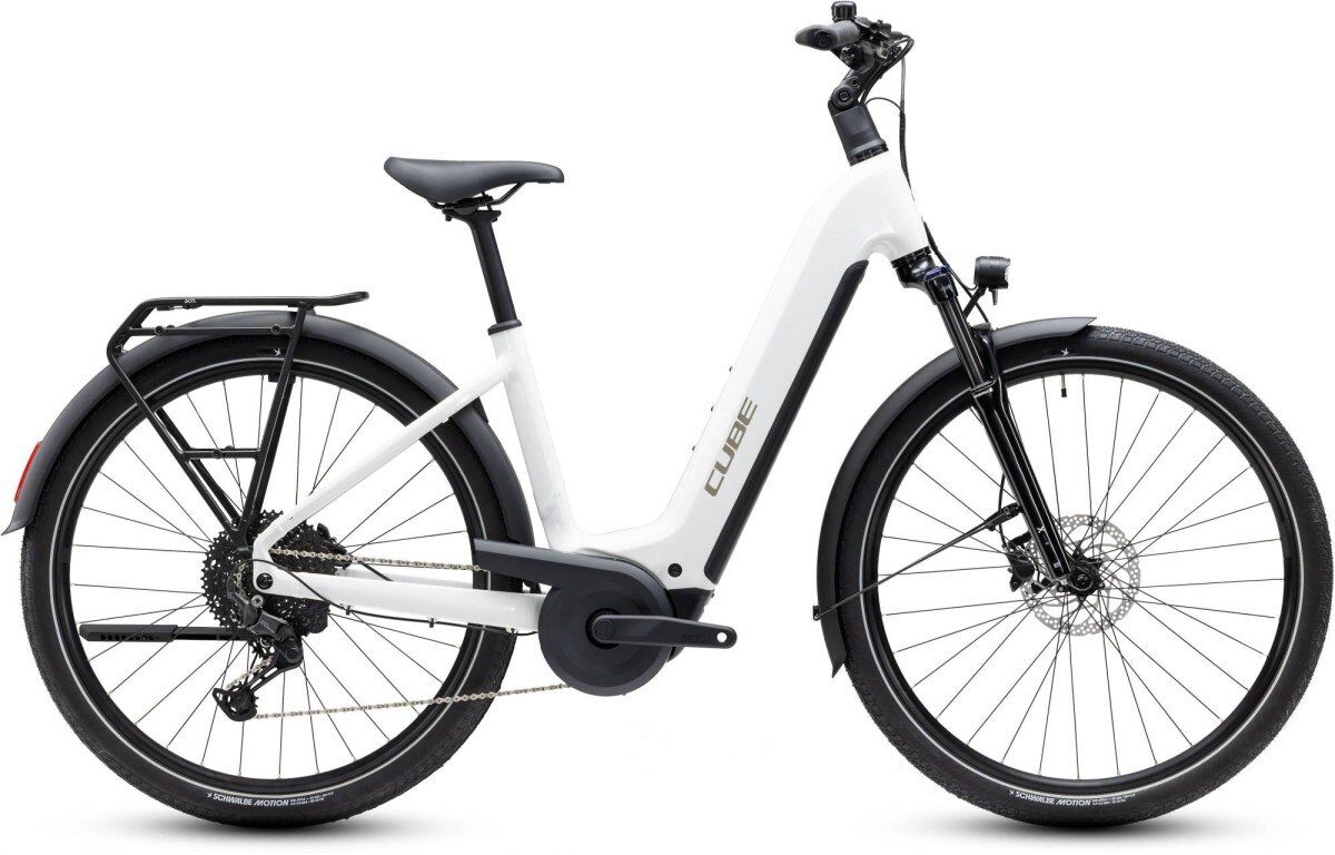 Cube TOURING HYBRID ONE 600 Metallicwhite/Chrome Lageinstap